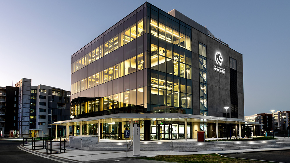 Q building